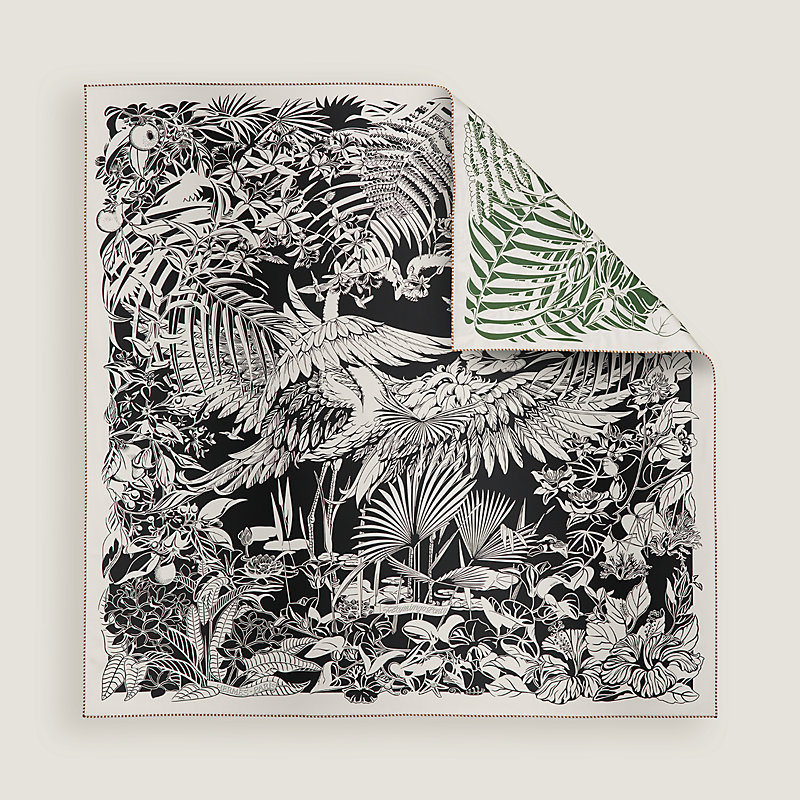 【華やか】HERMES Flamingo Party Coloriage 大判三角 スカーフ Flamingo Party Coloriage giant triangle | Hermès Poland
